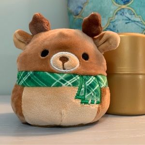 Squishmallows Ruby Reindeer capsule
